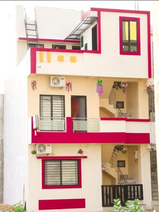 Jai Swaminarayan Delux Homestay Garudeshwar Экстерьер фото